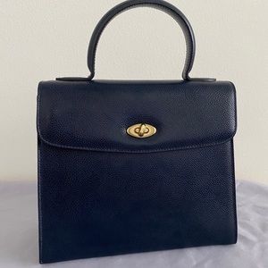 Vintage women’s Coach handbag